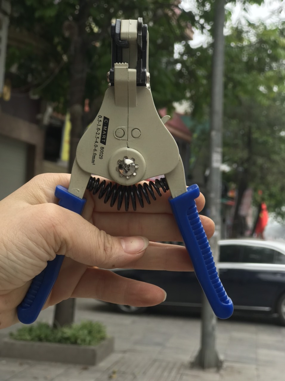 Kìm tuốt dây điện tự động C-MART B0029-C