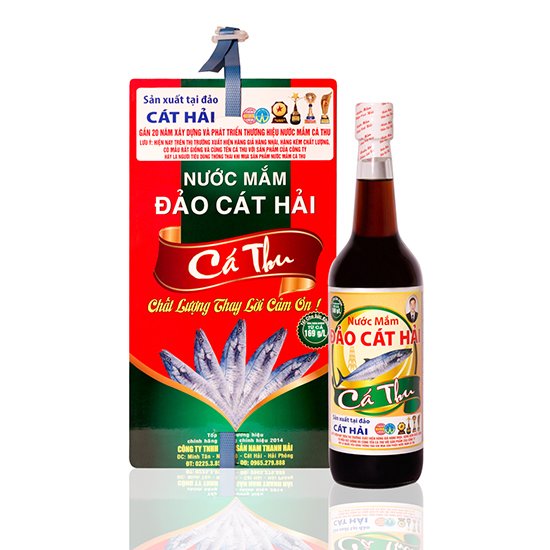 Hộp 4 chai Nước mắm cá thu Đỏ ngon, độ đạm cao 25, hàng chất lượng, dung tích 650ml/chai