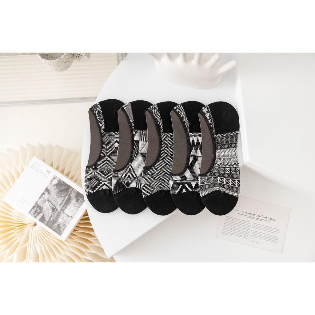 Set 5 Đôi Tất Thổ Cẩm Vintage Cổ Ngắn màu đen MS16
