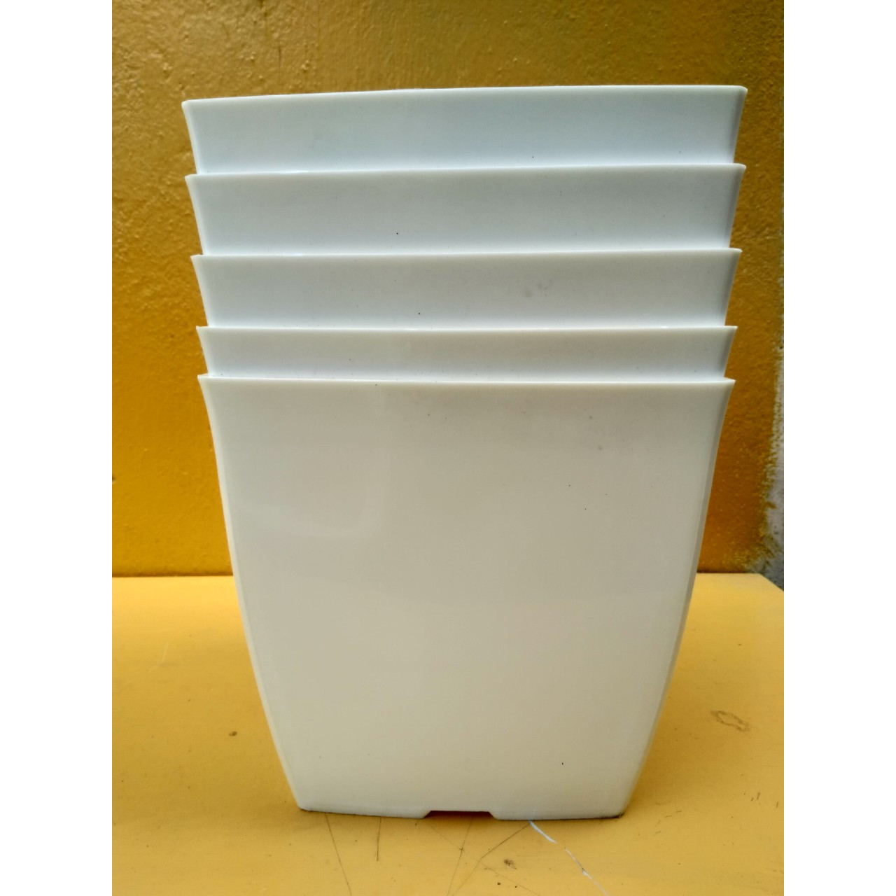 Combo 5 chậu vuông cạnh 20 cm trồng cây cảnh màu trắng