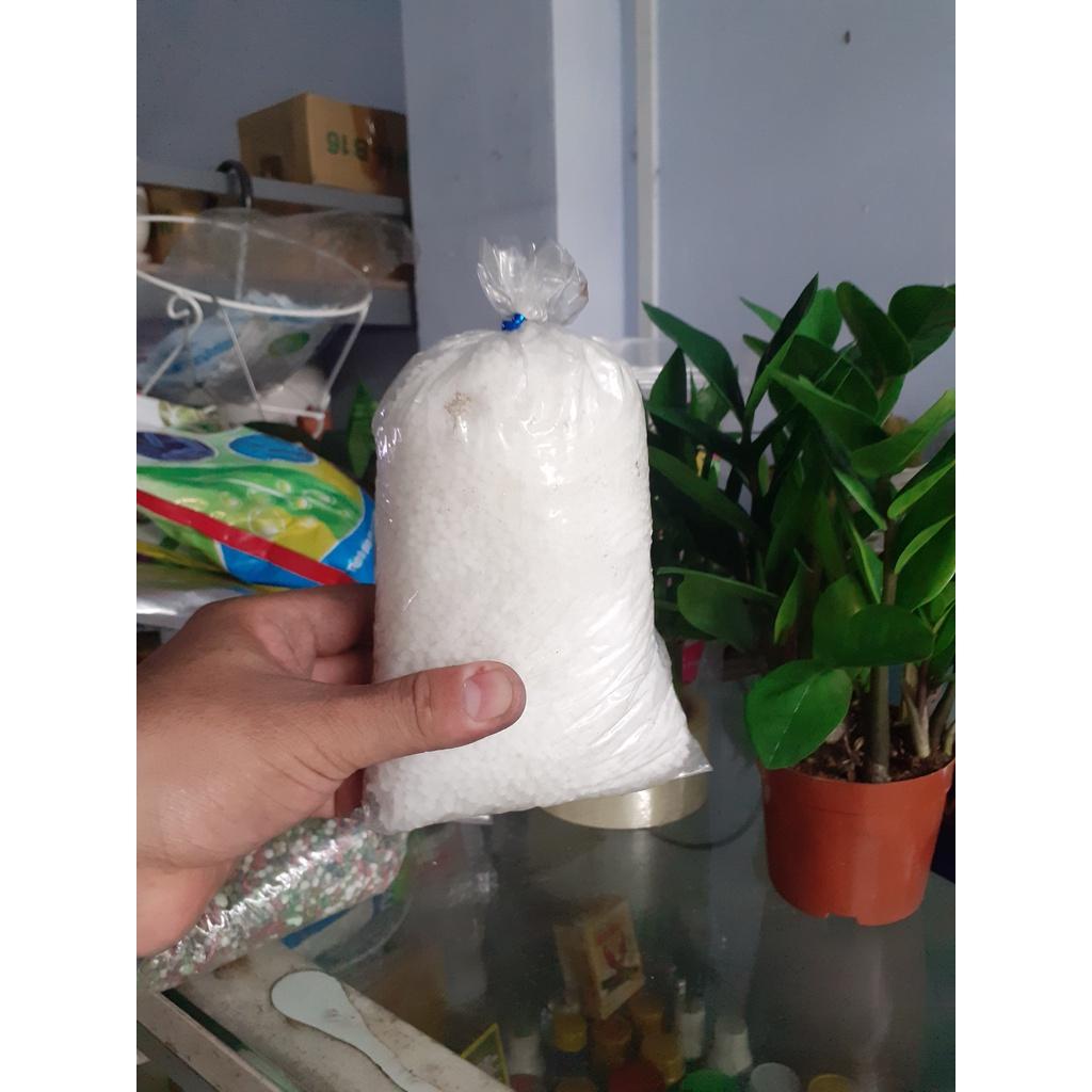 Bịch nửa ký đạm urê.