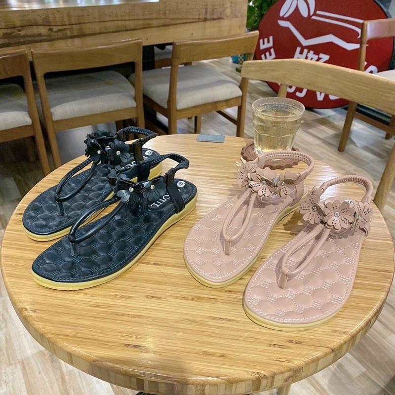 Sandal kẹp quai T hoa nhí lót thêu êm gót 2cm