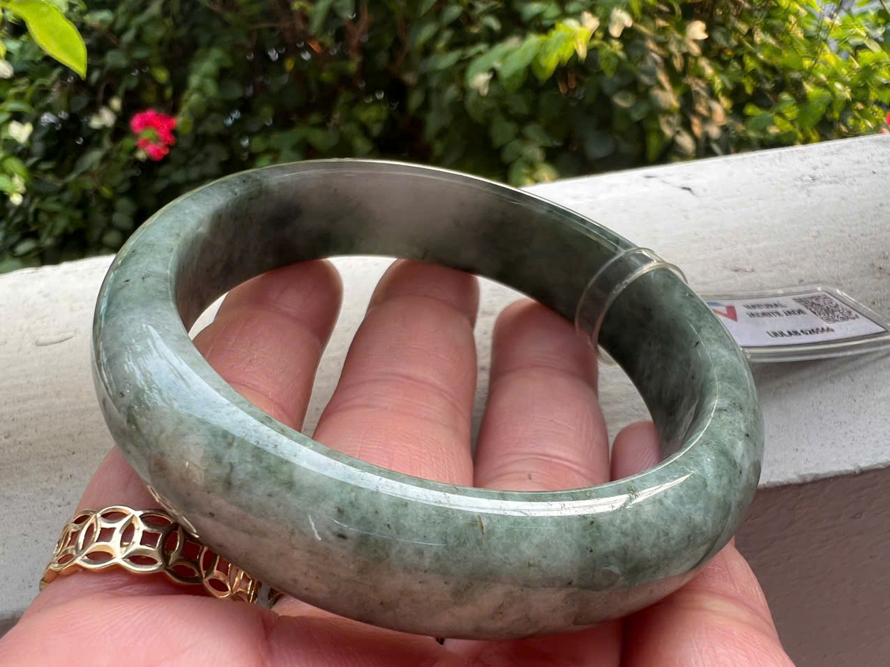 Vòng Tay Nữ Đá Cẩm Thạch Tự Nhiên Bản Hẹ Type A Ni 56mm Cao 14mm Dầy 8mm Kiểm Định Liulab 626566 Màu Xanh Đậm Bông Trắng bóng sang đẹp xinh xắn các Chị mệnh Kim mệnh Thủy 53kg - 59kg đeo tay sang sịn ạ