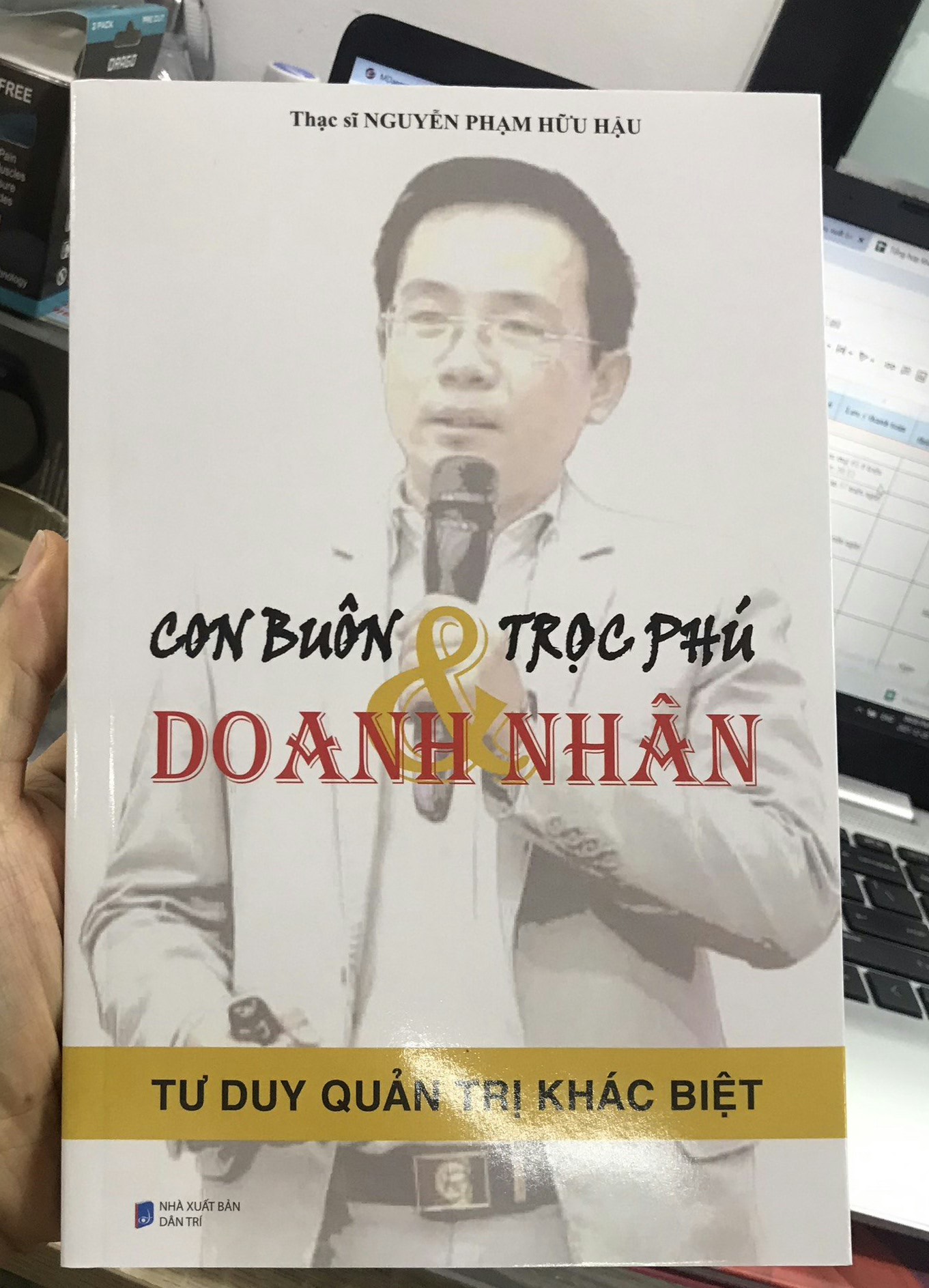 Sách hay về "Con buôn, Trọc phú và Doanh nhân"