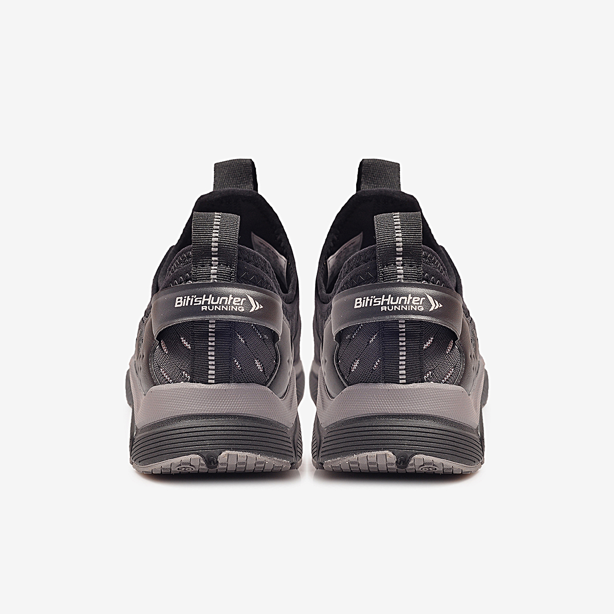 Giày Chạy Bộ Nam Biti's Hunter Running BLACK DSMH08300DEN (Đen)
