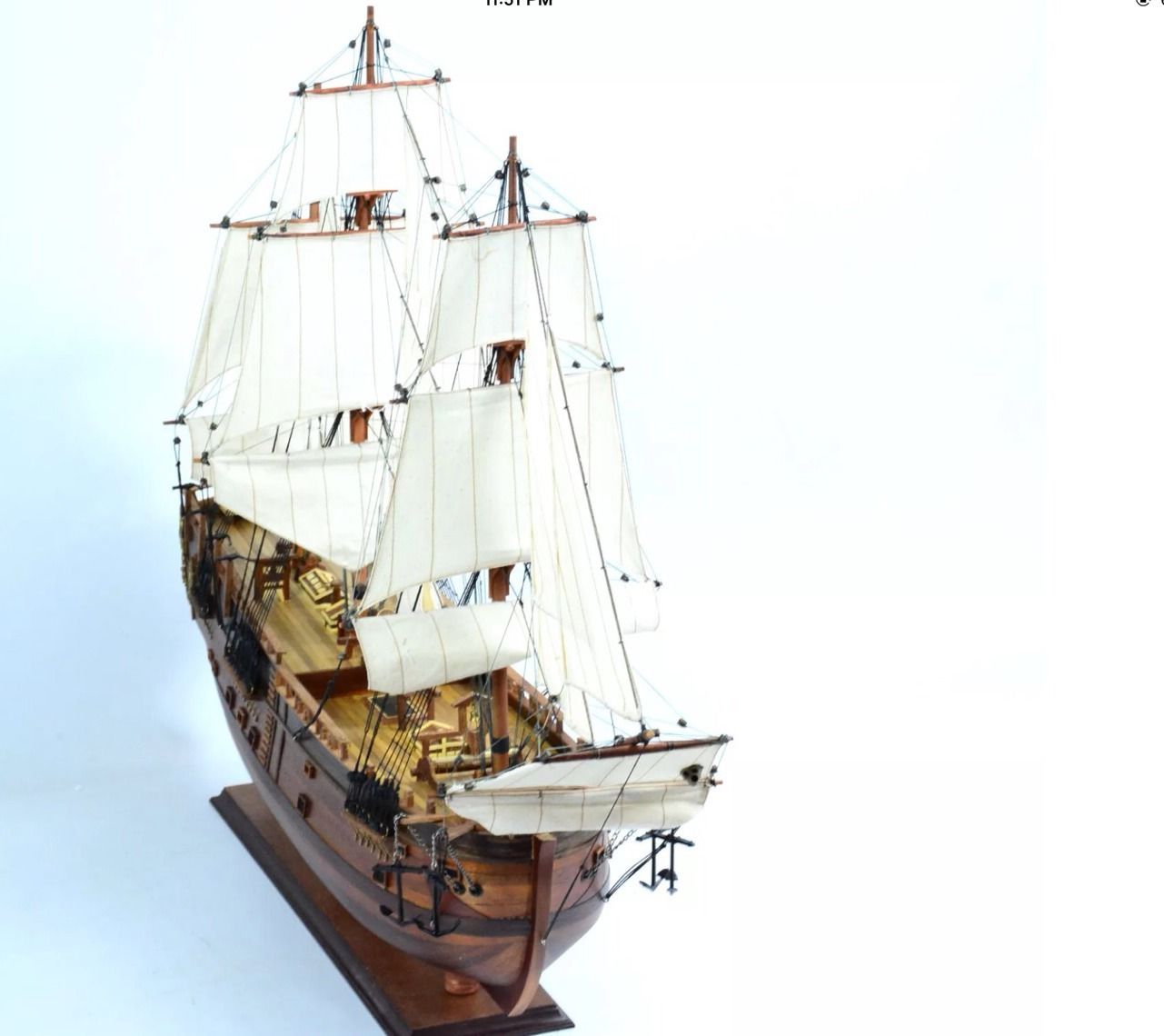 Thuyền buồm gỗ trang trí HMS Endeavour dài 90cm