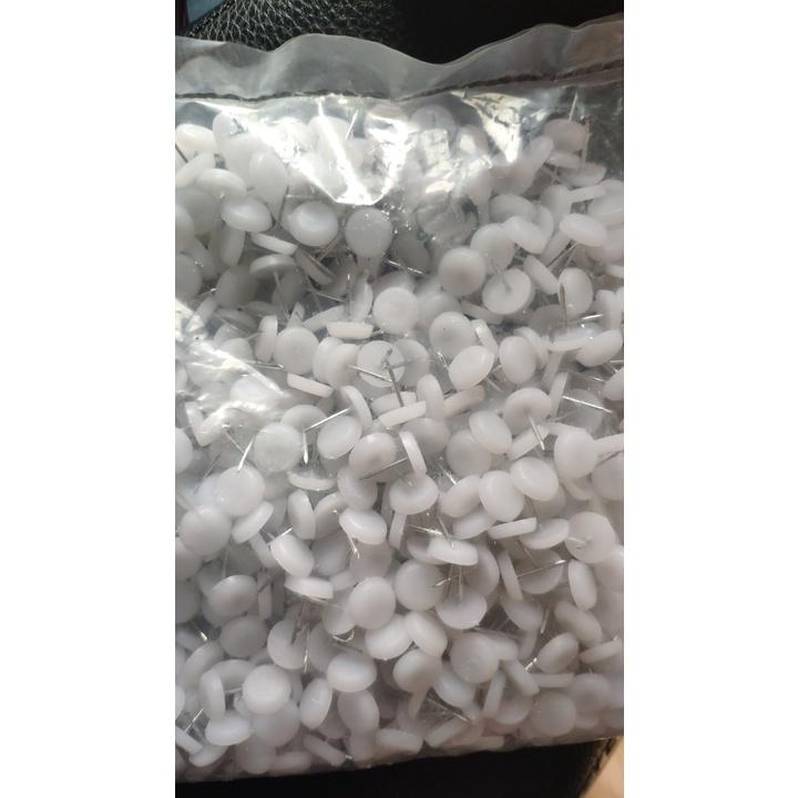 Chân đinh nhựa chống trầy loại dẹt túi 750 con, Đinh nhựa đóng dưới chân bàn ghế có ma sát không bị trơn
