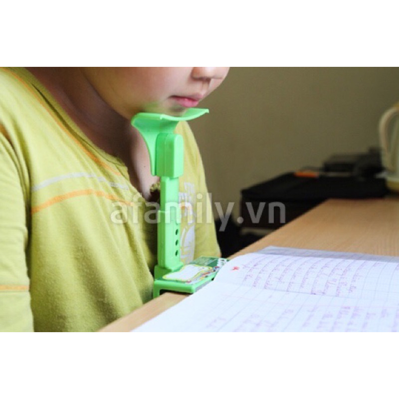 Giá tránh cận thị Mắt Việt bảo vệ đôi mắt của bé, chống cong vẹo cột sống giúp bé định hình tư thế ngồi học E5+/ E10+