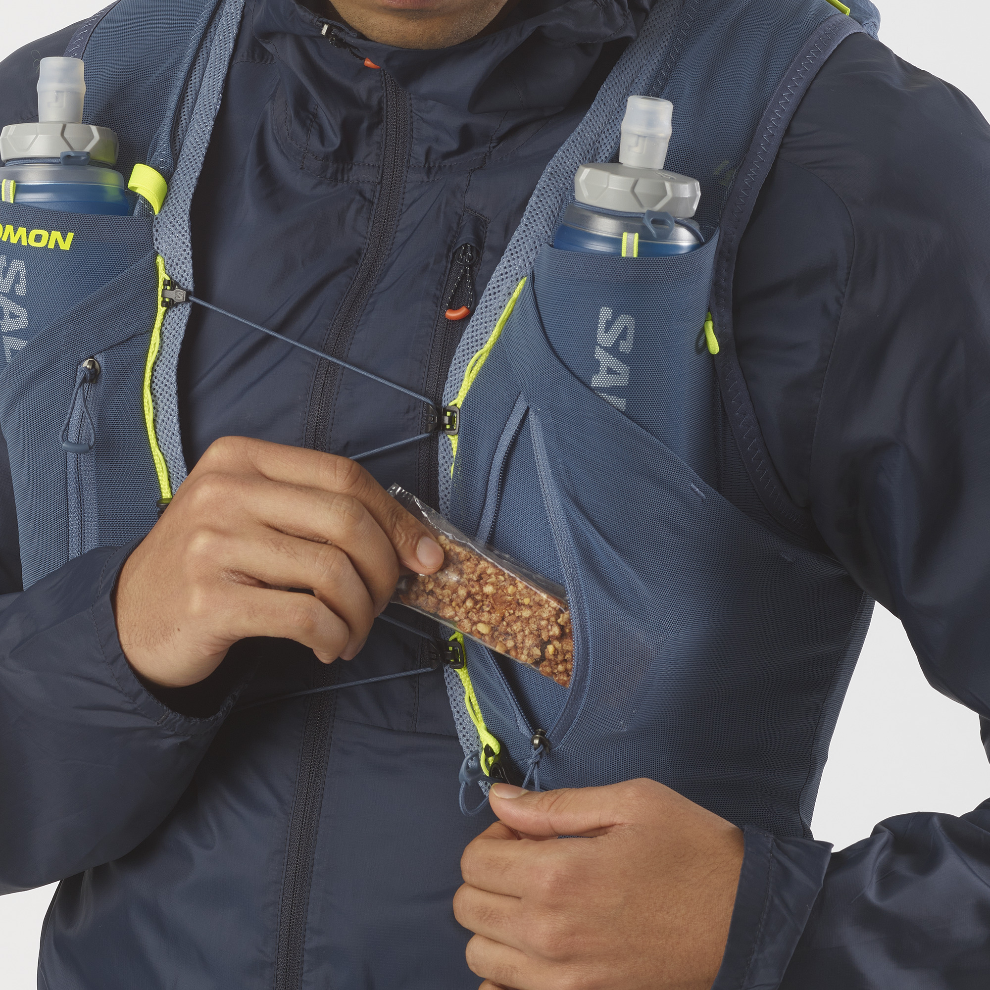 Vest nước chạy bộ SALOMON ADV SKIN 12 WITH FLASKS 2023 - LC1759500 LC2095700