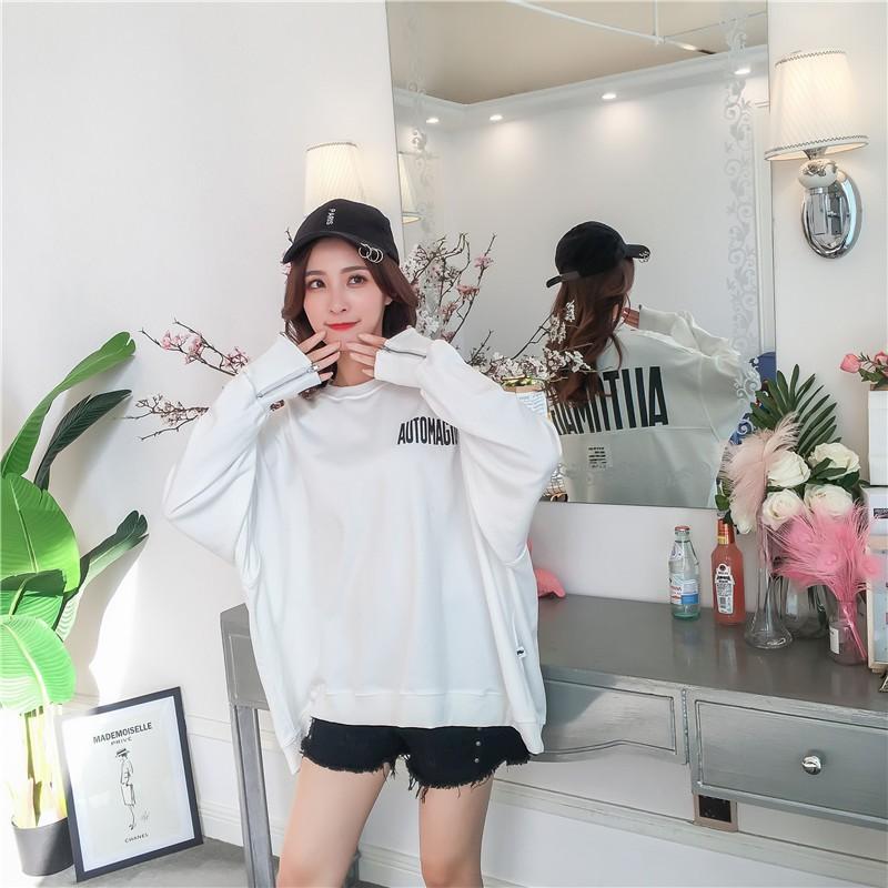 Áo khoác Hàn Quốc dáng rộng dài tay