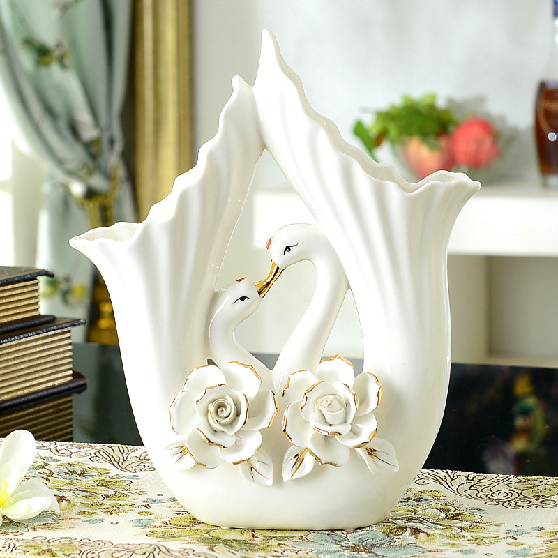 Bình hoa decor họa tiết hoa hồng nổi viền vàng 24k - Bình cắm hoa decor trang trí đẹp cho phòng khách.