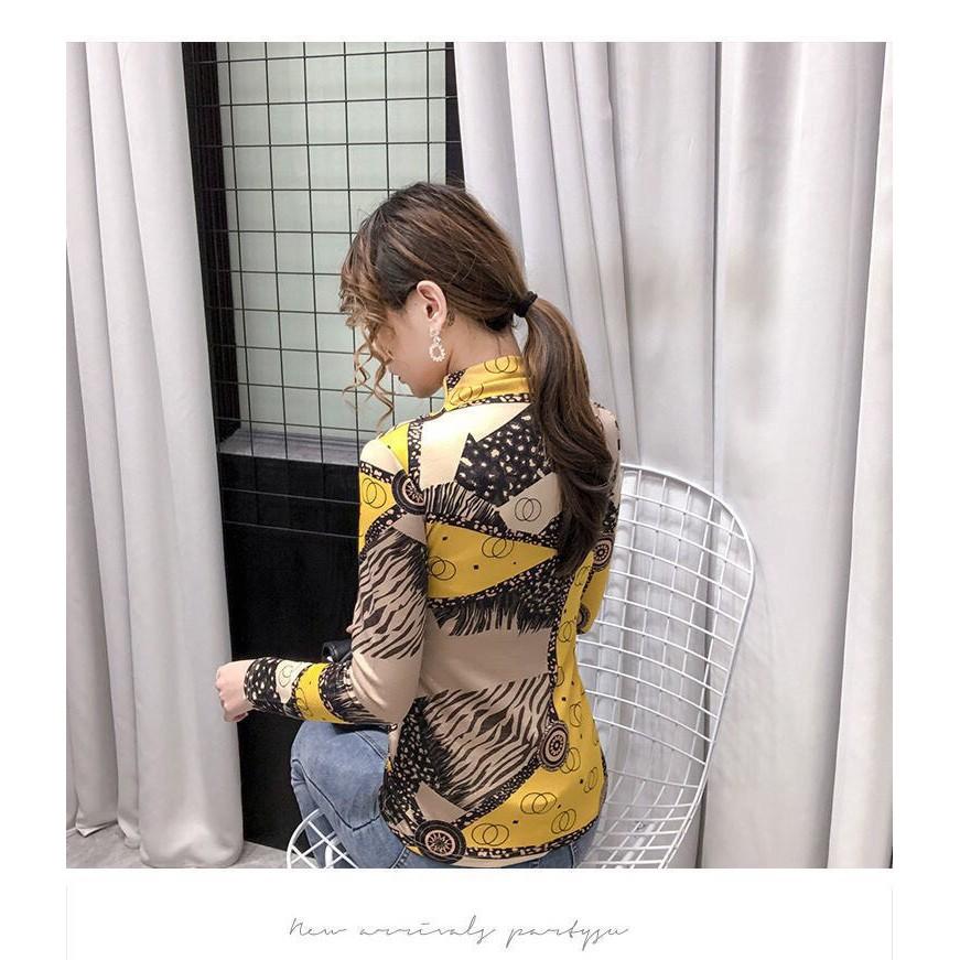 áo thun cổ cao họa tiết mẫu mới 2020