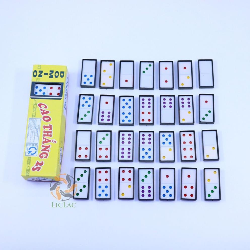 Bộ cờ Domino Cao Thắng 25 làm bằng chất liệu nhựa gồm 28 quân cờ