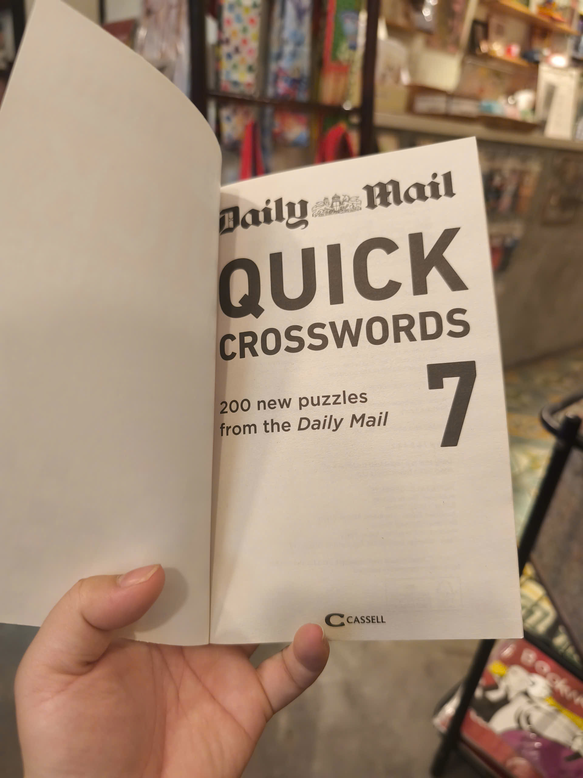 Sách - Quick Crosswords 7 | Games / Ngoại văn Nhập khẩu UK / Trò chơi ô chữ giải trí