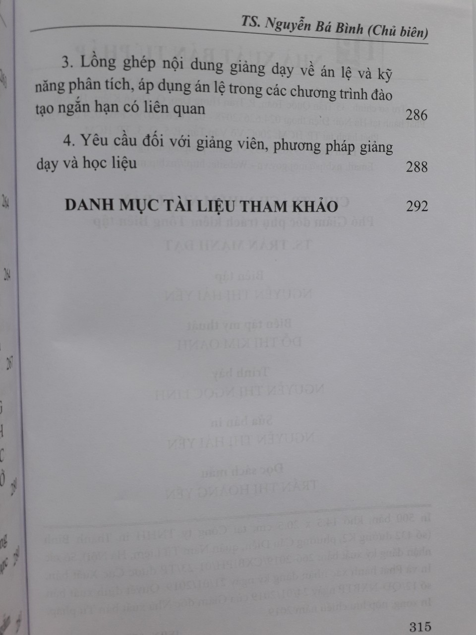 Án Lệ và sử dụng Án Lệ trong đào tạo luật ở Việt Nam hiện nay