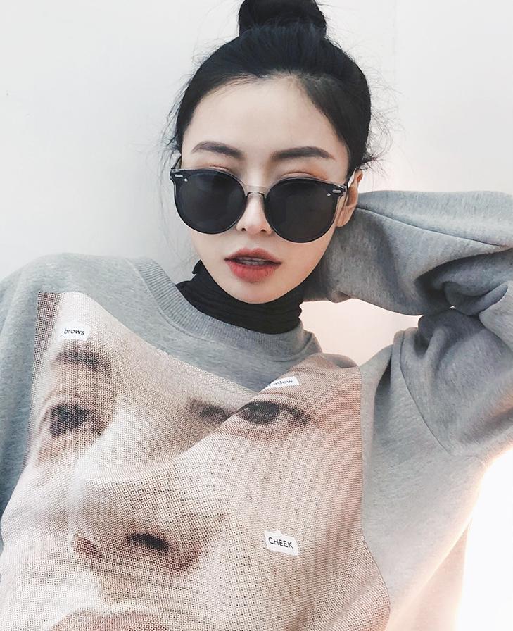 Kính Mát Nữ Thời Trang Hàn Quốc K38 Cao Cấp Màu Ghi Trong Suốt Ôm Sát Khuôn Mặt + TẶNG QUÀ MAY MẮN TÀI LỘC