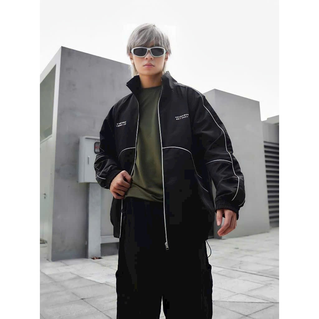 Áo Khoác Jacket Ngoài Dù mẫu NOW SAIGON STOREUNISEX  phối viền đen trắng  sọc cánh tay cực ngầu Phản Quang Mẫu Form Rộng Unisex Nam Nữ có túi trong F LOCAL x NOW SAIGON Loại Cao Cấp unisex 2 lớp Code vn gió local brand bigsize không nón racing