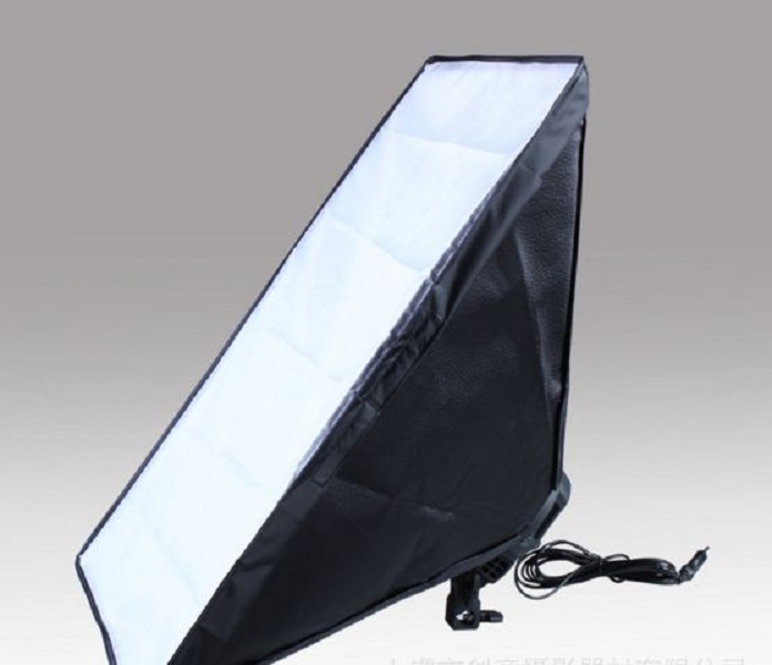 Hình ảnh Đui đèn 4 bóng và Softbox 50x70cm