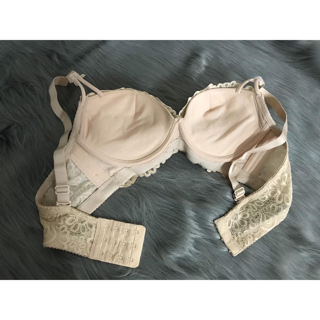 Áo Lót Không Gọng Nâng Ngực Đệm 3cm B383