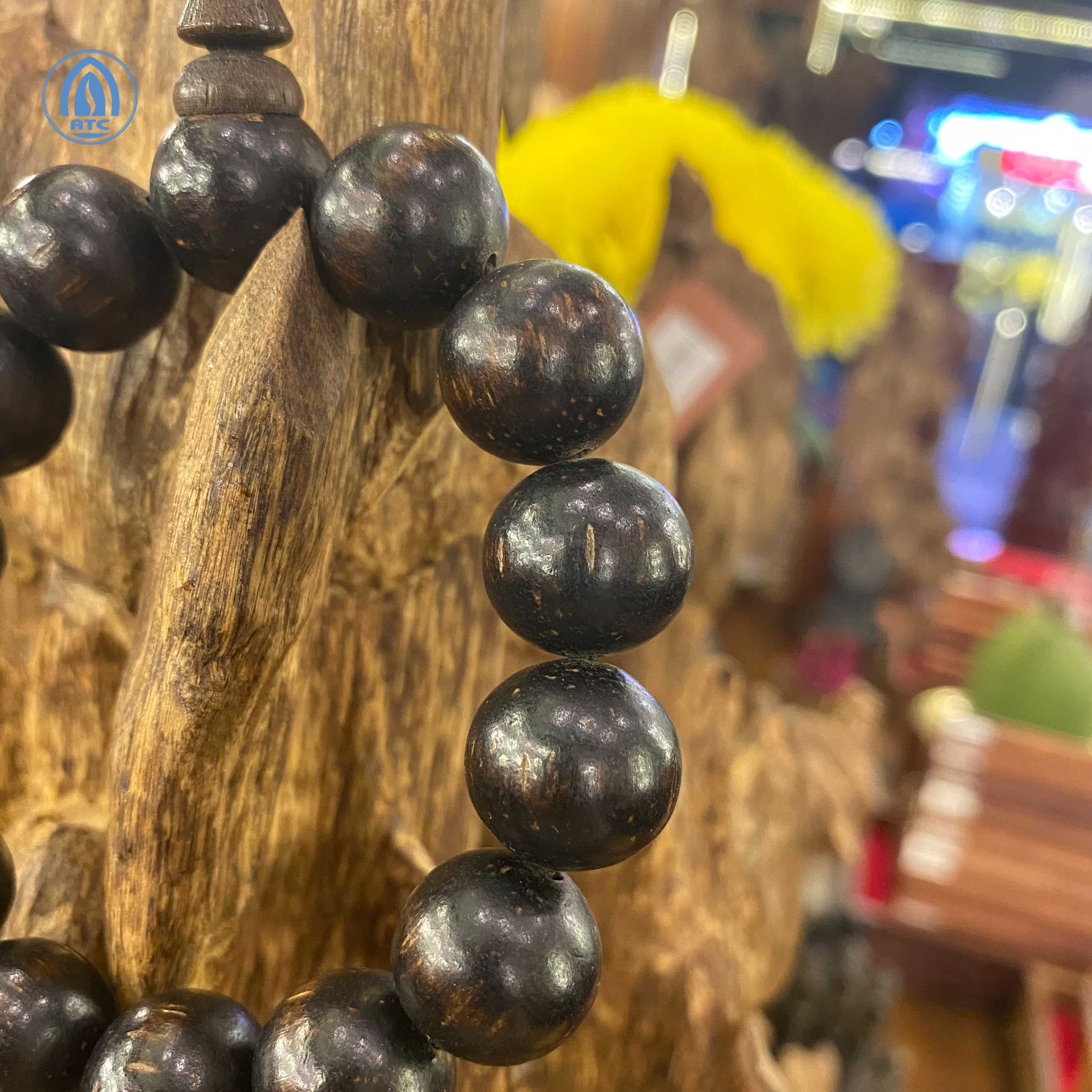 Vòng Trầm Hương Phát Lộc ATC 75502 14 Hạt 17mm