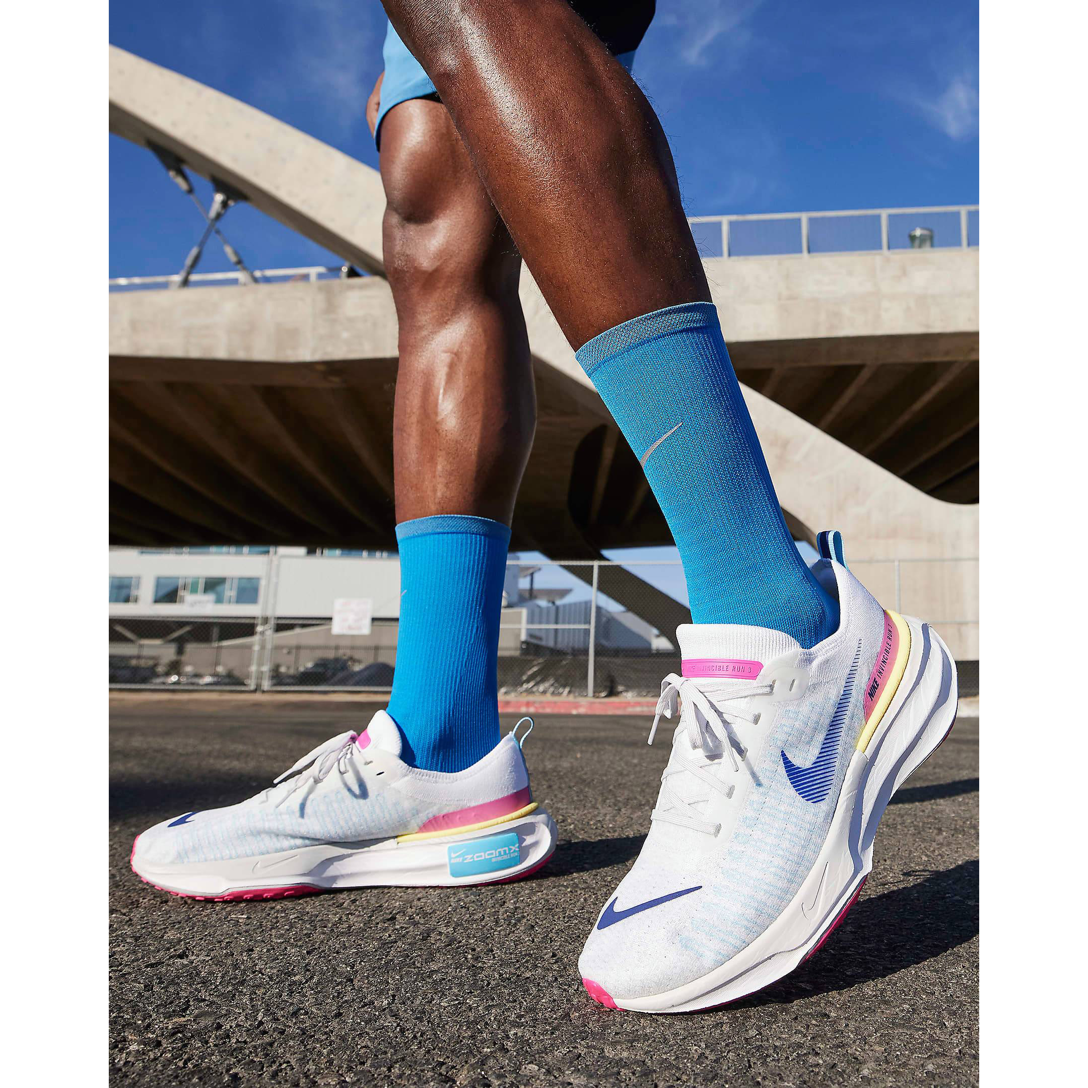 Giày chạy bộ nam NIKE ZOOMX INVINCIBLE RUN FK 3