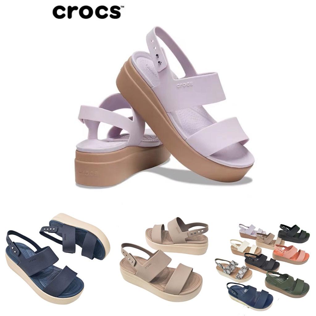 Sandal Cross Brooklyn đi mưa, đế cao 5 cm thoải mái, chống mùi hôi chân, mềm êm