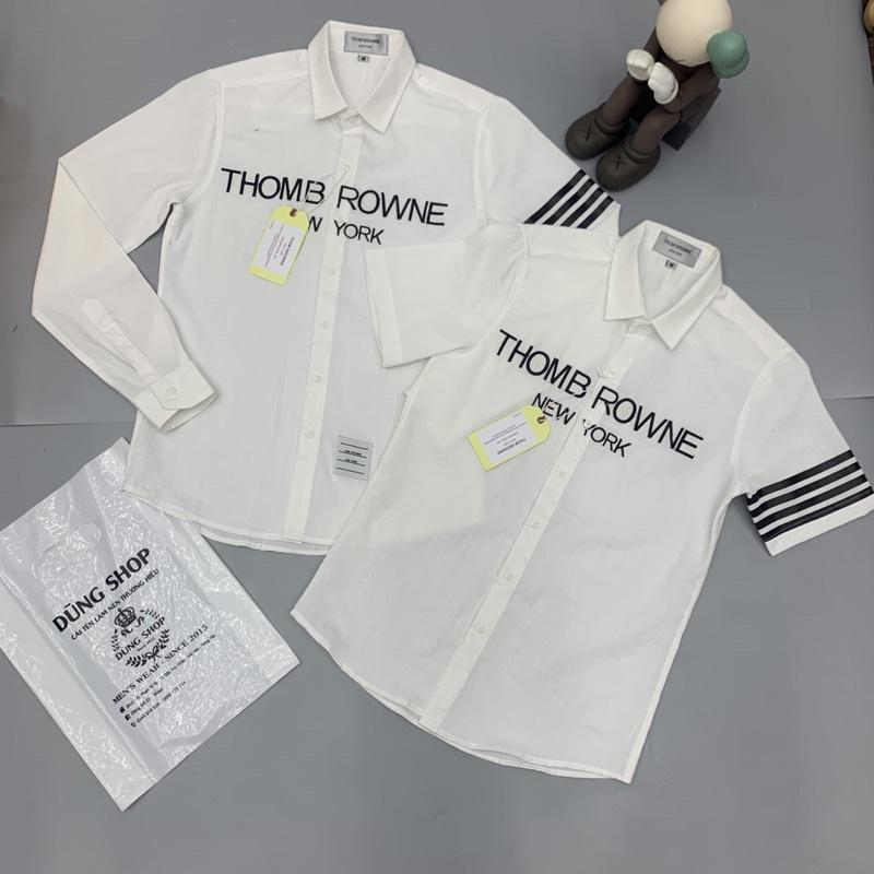 Sơ mi đũi trắng thêu chữ ngực