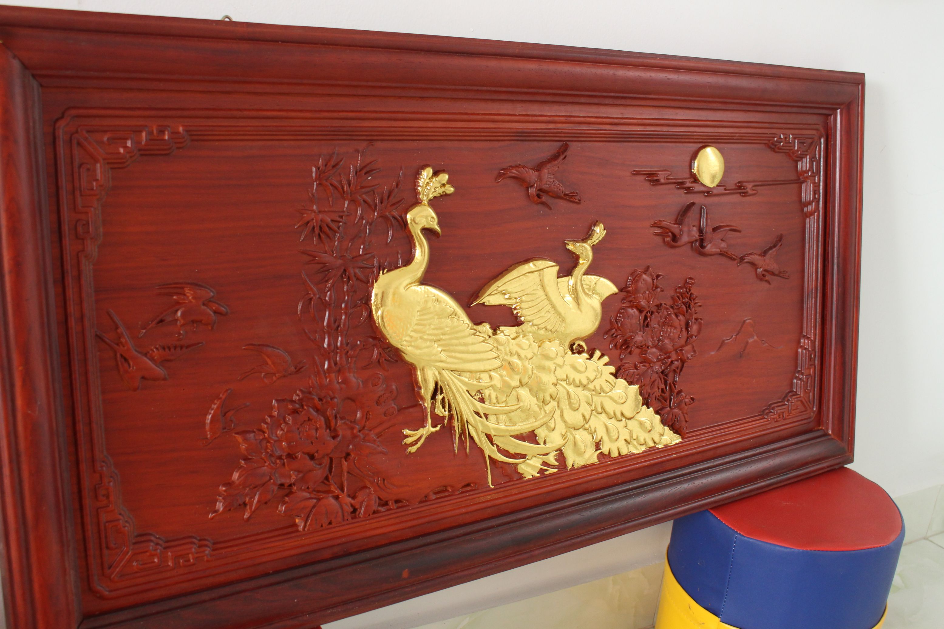 Tranh gỗ Hương đỏ - Uyên Ương dài 98cm