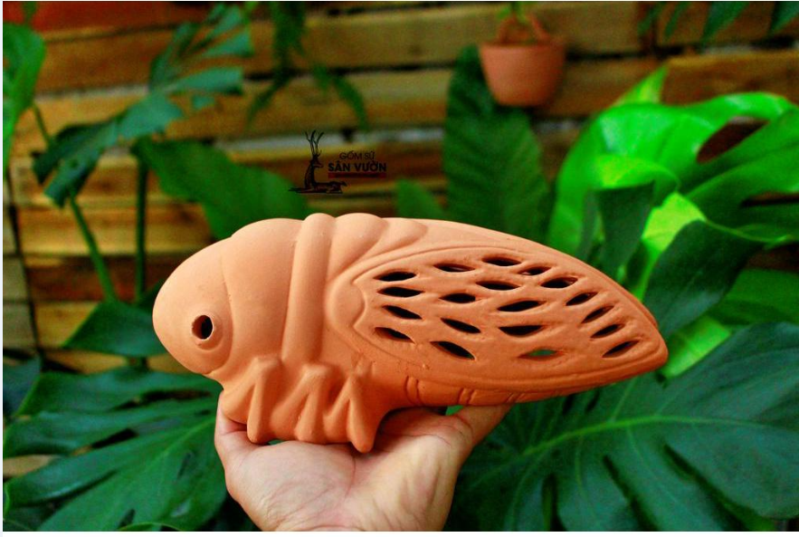 Decor Gốm Đất Nung Trang Trí Hình CON VE (Cicada Terracotta decoration) size 25x15cm