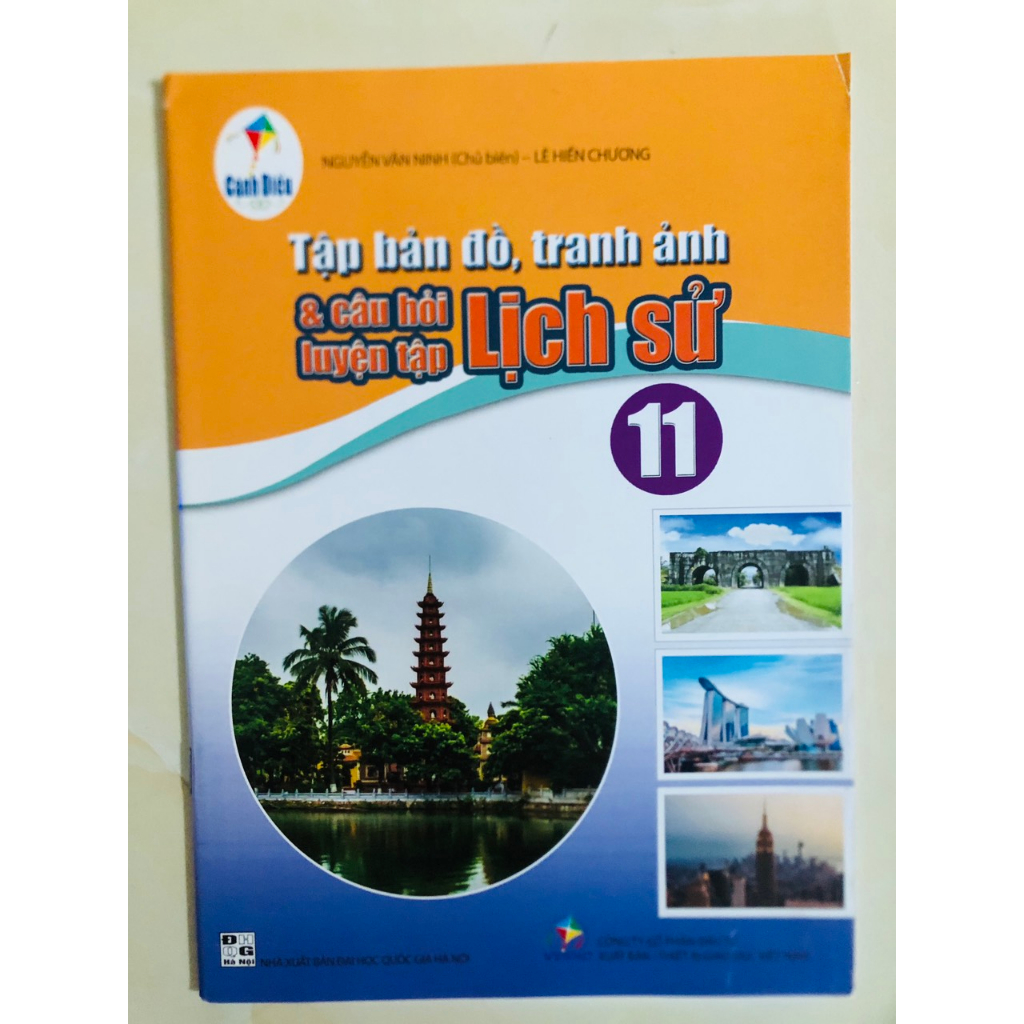 Sách - Tập bản đồ tranh ảnh & câu hỏi luyện tập Lịch sử 11