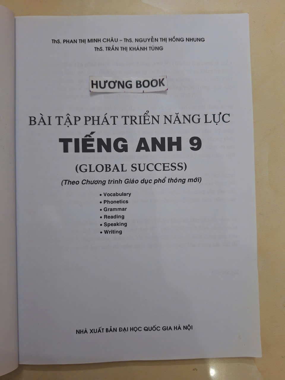 Sách - Bài Tập Phát Triển Năng Lực Tiếng Anh 9 (Dùng Kèm Global Success)