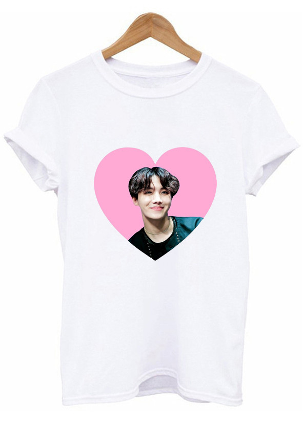 Áo thun BTS in hình J-hope trái tim hồng