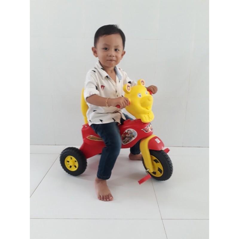 Xe đạp 3 bánh có đệm lót hình con gấu