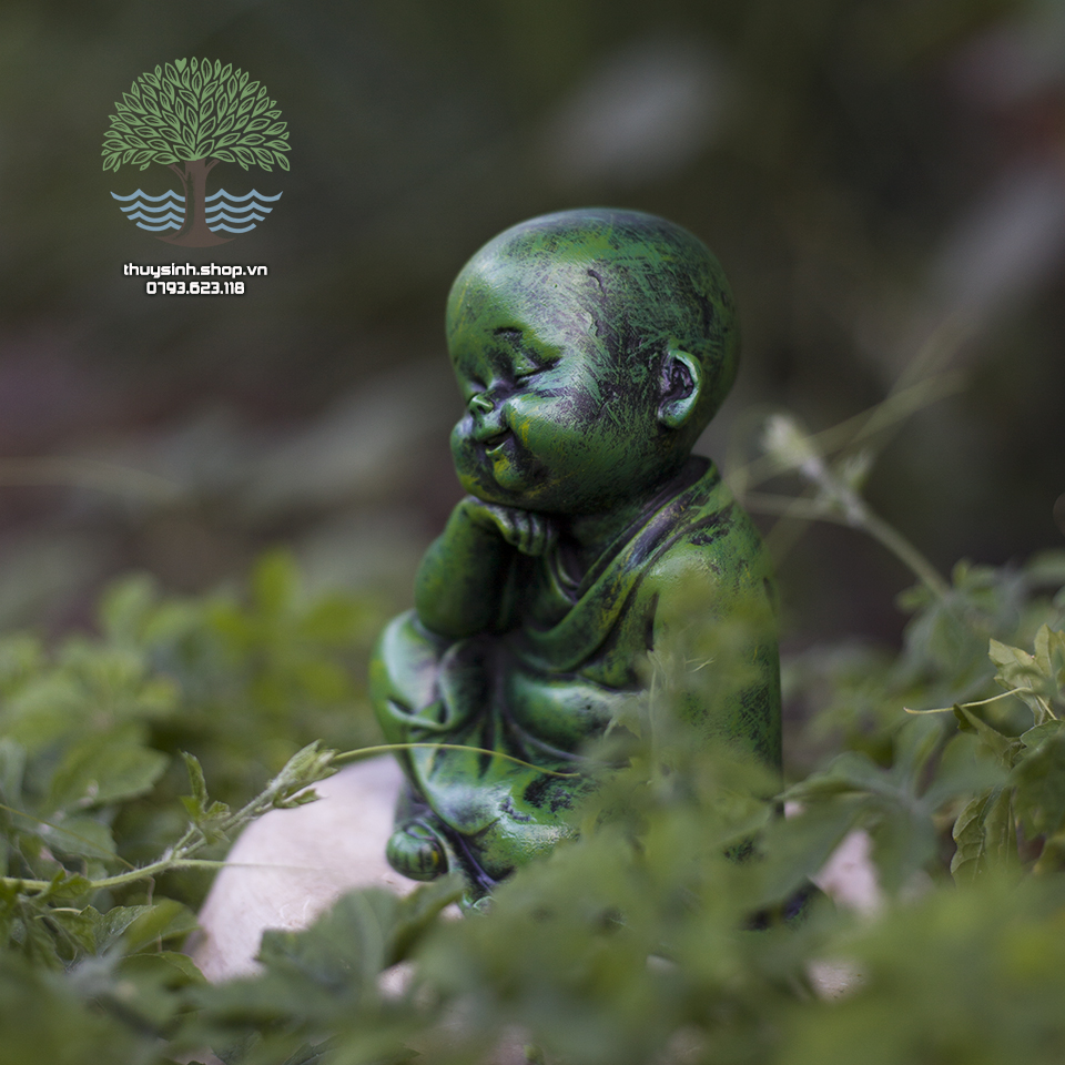 Chú tiểu dễ thương chống càm trang trí hồ cá, thuỷ sinh, tiểu cảnh, bán cạn, terrarium