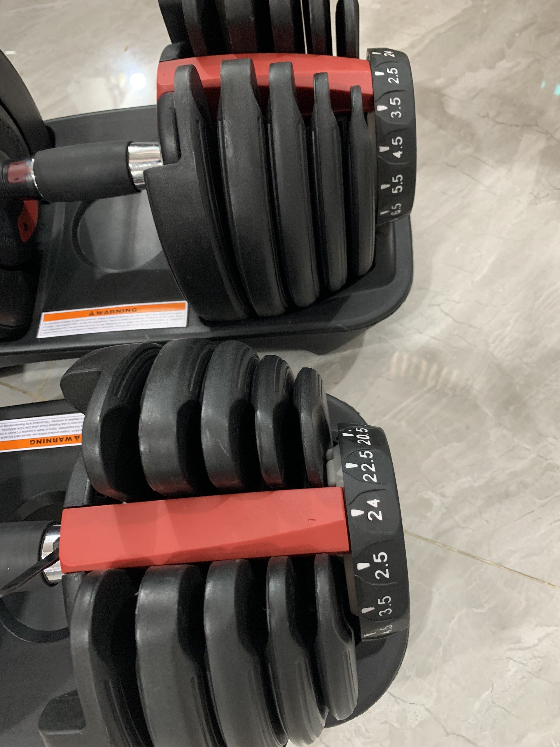 Một Bộ 2 Tạ Tay 48kg ,mỗi bên 24kg Điều Chỉnh Khóa Số Tự Động Loại Cao Cấp Có Khay đựng