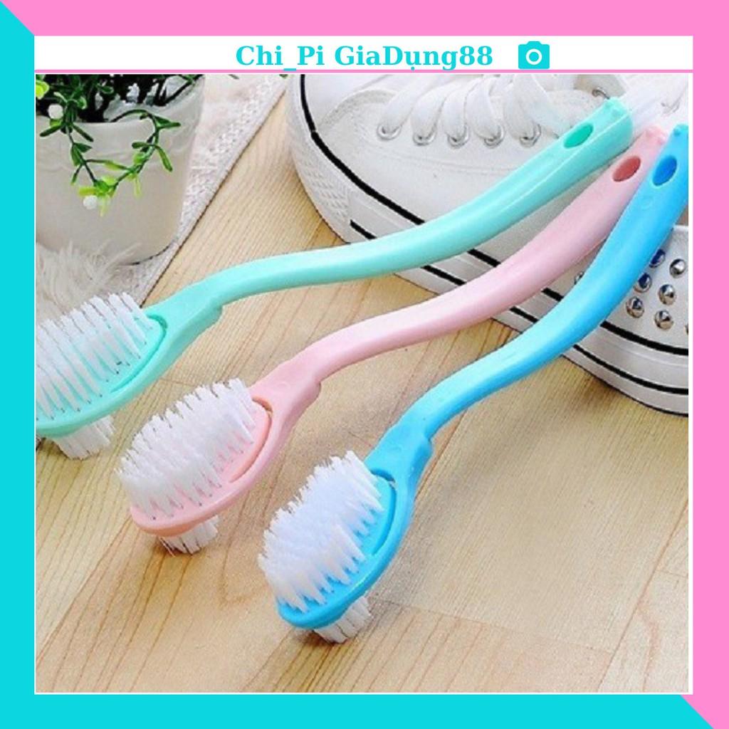 Chổi cọ giày 3 đầu 2439 SHOP hoàng yến