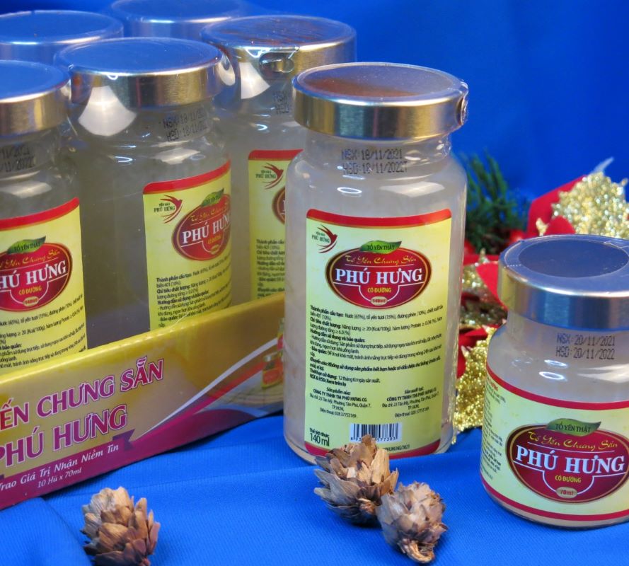 Yến Sào Phú Hưng - Yến Tươi Chưng Sẵn Nguyên Chất  Vị Đường Phèn (140ml x 10 lọ/ Lốc)