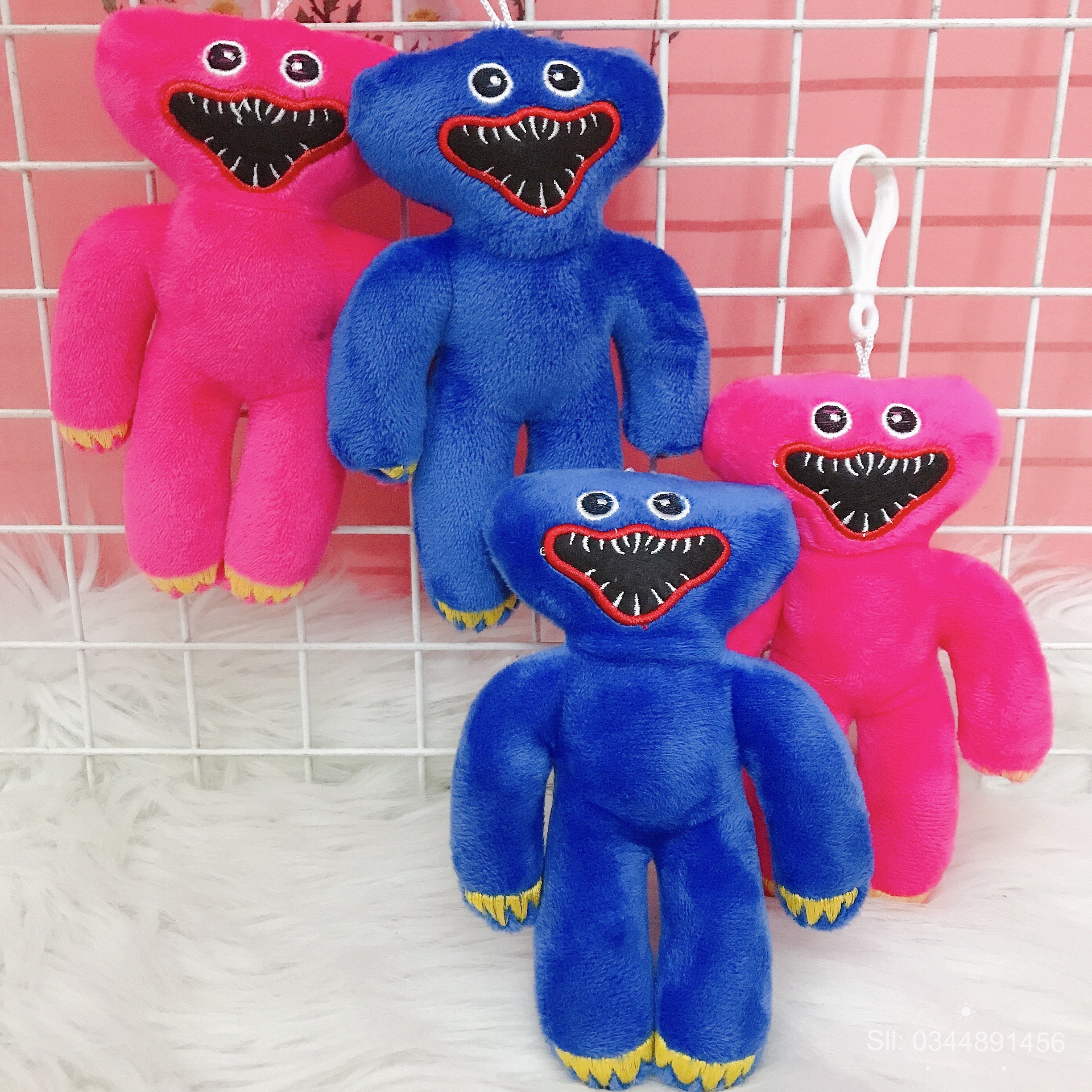 Móc Khóa Huggy Wuggy Trong Game Poppy Playtime Siêu Dễ Thương - Móc Khóa Balo Túi Xách Ảnh Thật Shop Chụp