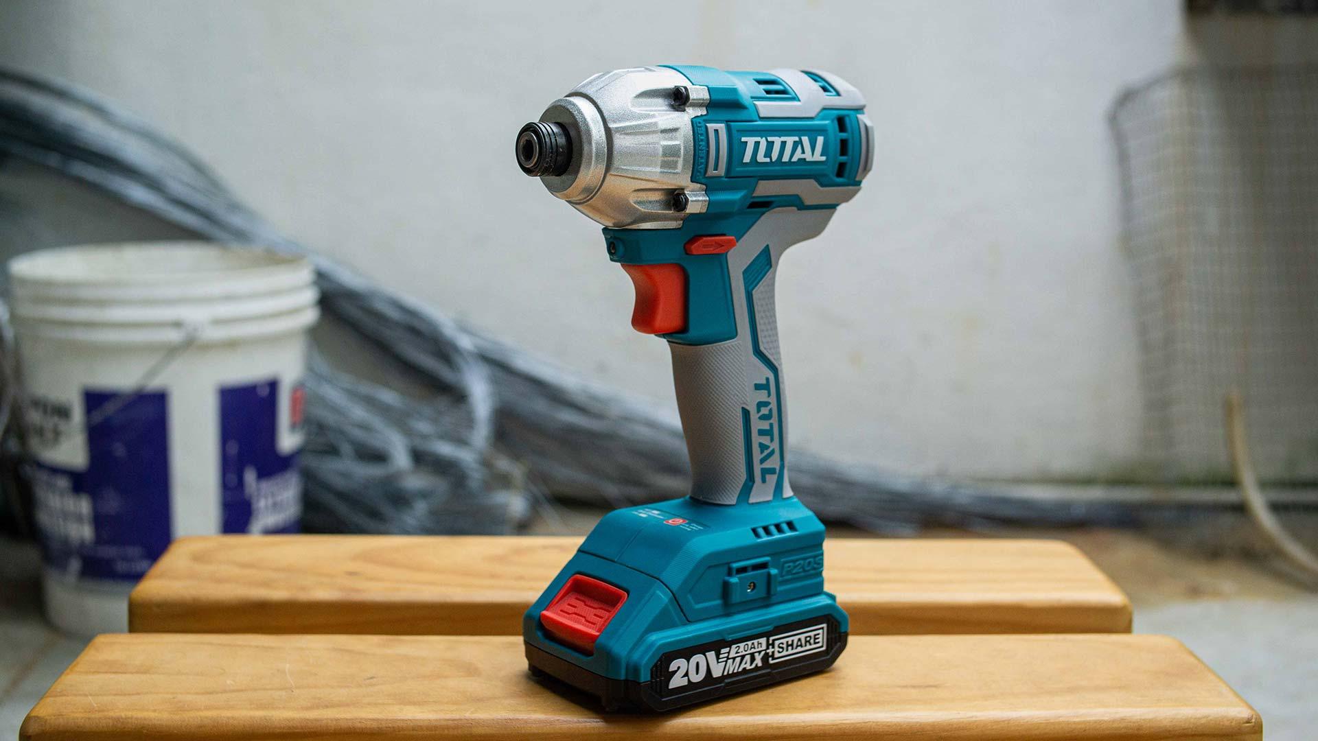 MÁY SIẾT VÍT DÙNG PIN LITHIUM 20V TOTAL TIRLI2002 - HÀNG CHÍNH HÃNG