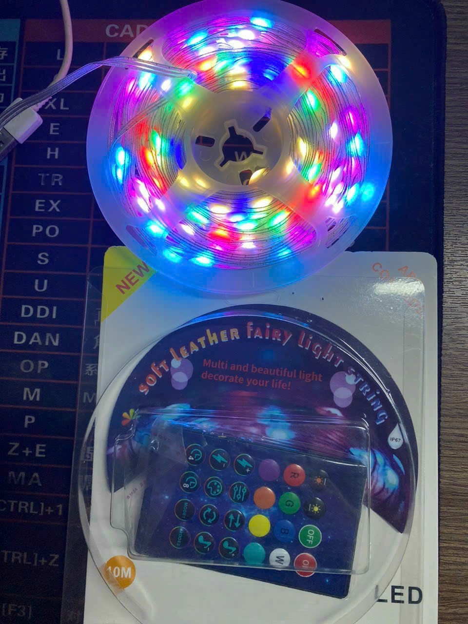 Dây Led nháy đuổi chịu nước dài 10m, hơn 200 kiểu nháy. Điều khiển bằng app điện thoại kèm remote sử dụng đầu usb