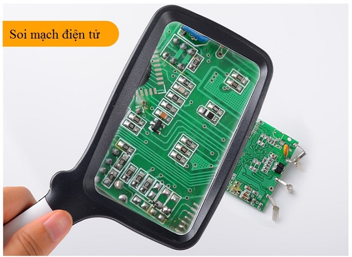 Kính lúp 2X cầm tay có đèn K10863