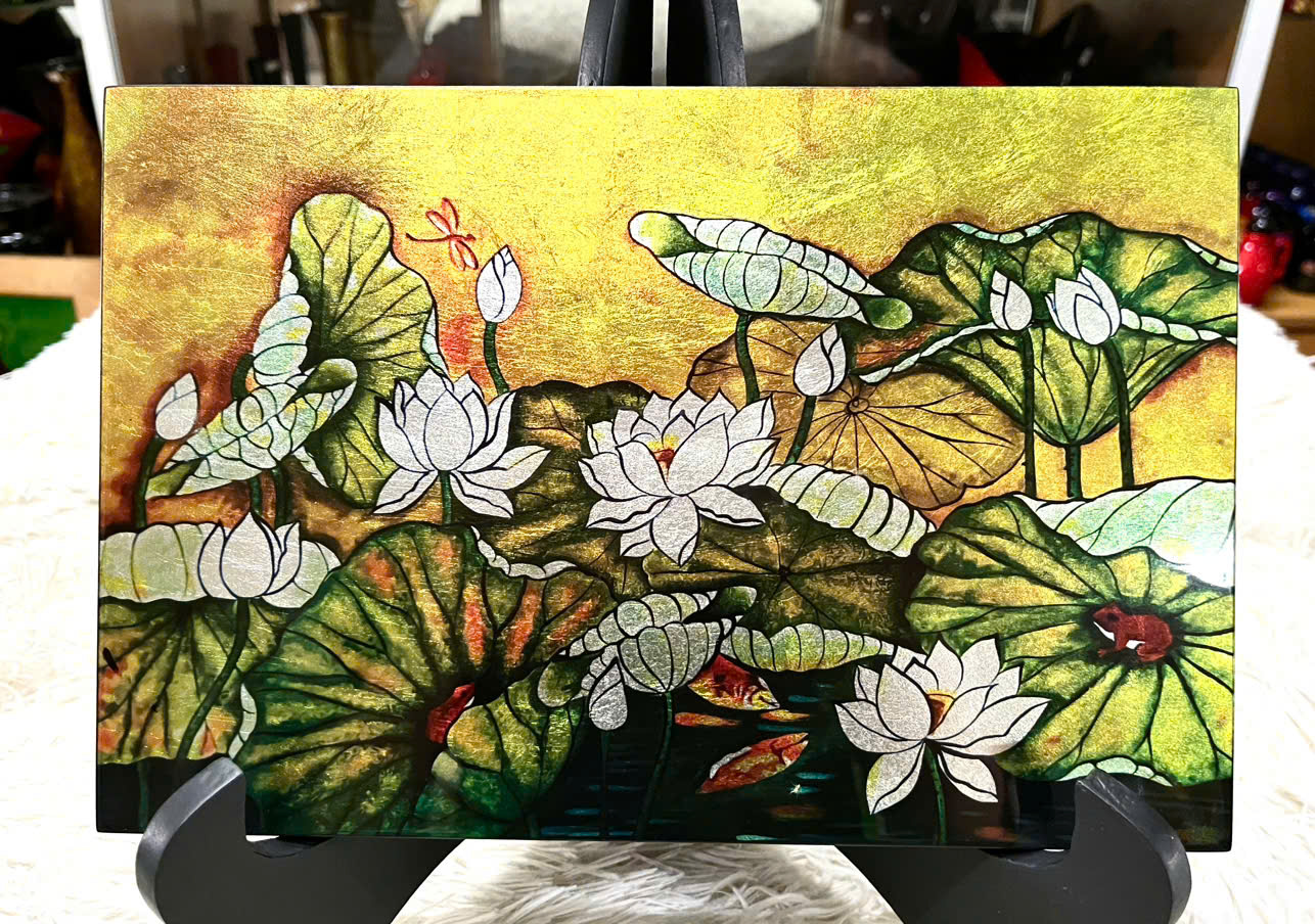 Tranh sơn mài - vẽ màu kết hợp dát vàng/ bạc Thanh Bình Lê, hàng xuất khẩu 20x30 cm