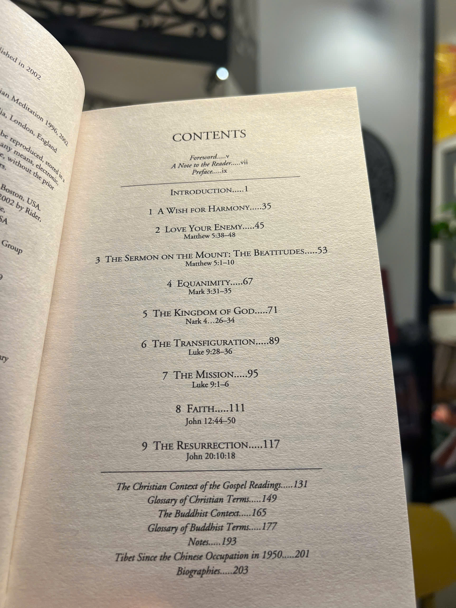 Sách - The Good Heart: His Holiness the Dalai Lama Explores the Heart of Christianity And Humanity