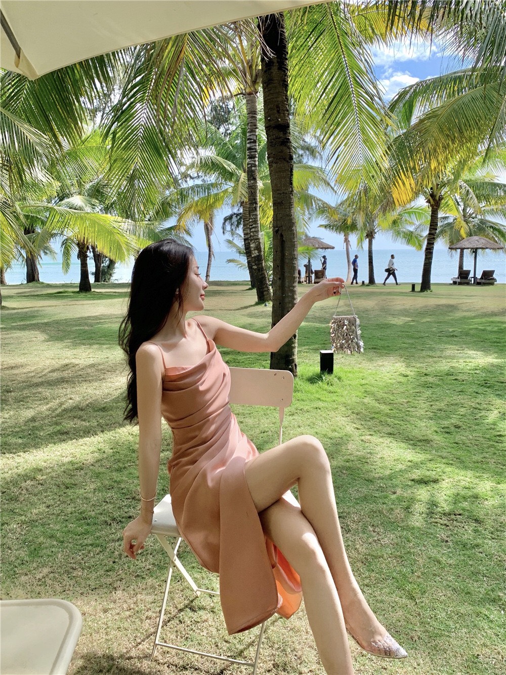 ĐẦM ÔM 2 DÂY CỔ ĐỔ XẾP LI