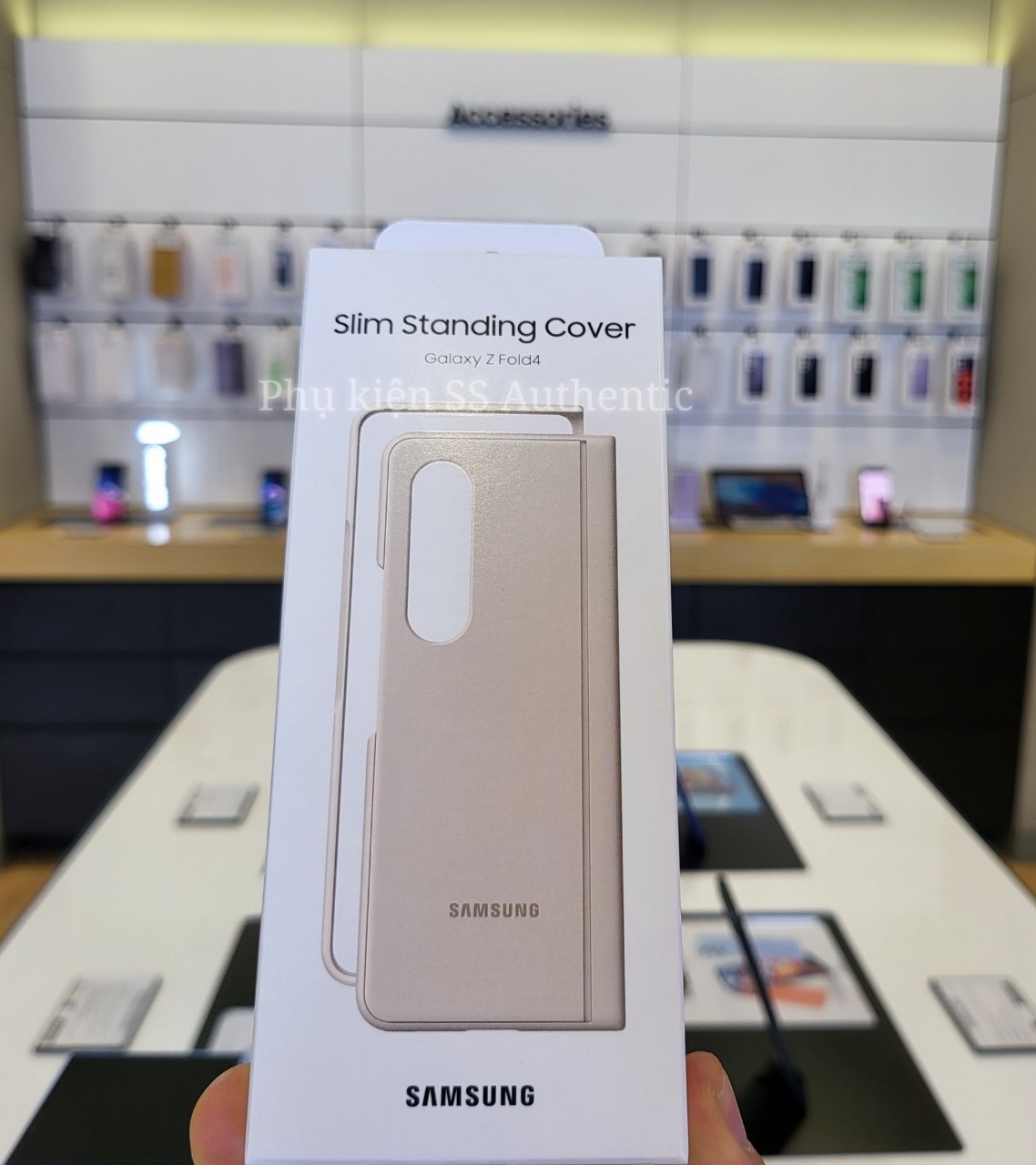 Óp lưng Samsung Slim Fold 4 dạng đứng Màu Da - Hàng chính hãng
