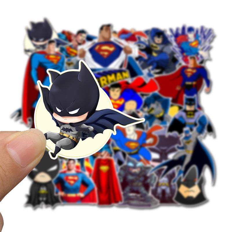 Sticker Super Man và Batman trang trí mũ bảo hiểm, đàn, guitar, ukulele, điện thoại laptop