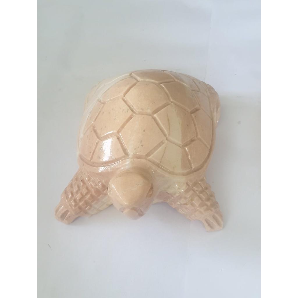 Tượng rùa đá cà rốt trong bộ 12 con giáp