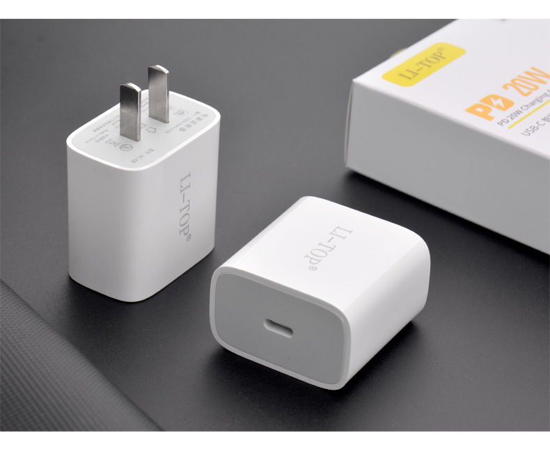 Củ sạc nhanh LI-TOP AC08, PD 20W, đạt chứng nhận 3C tiêu chuẩn quốc gia về an toàn thiêt bị điện, hàng chính hãng bảo hành 12 tháng