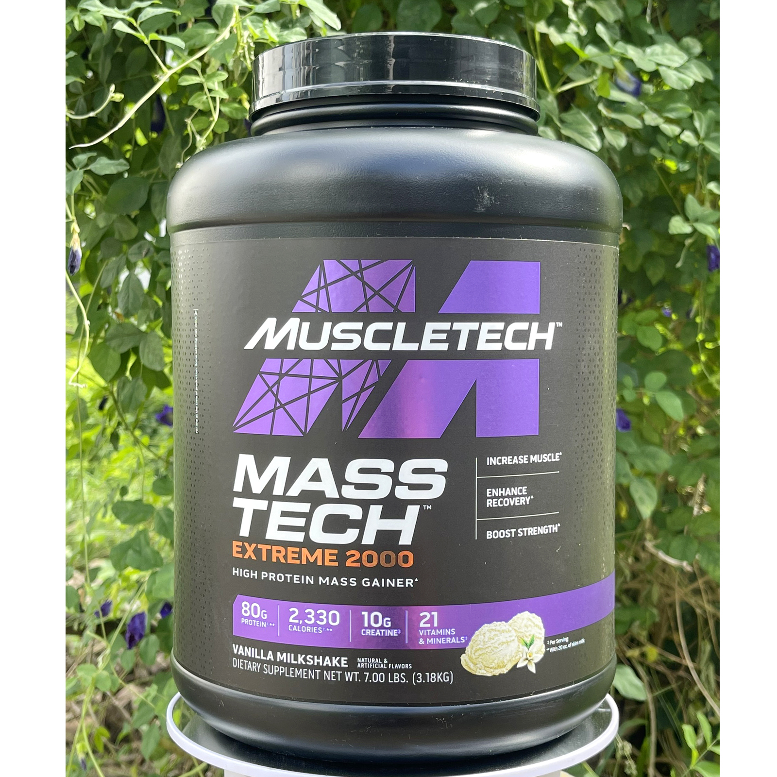 Combo Sữa tăng cân tăng cơ MASS TECH EXTREME 2000 của MuscleTech hỗ trợ tăng cân tăng cơ nhanh cho người gầy kén ăn, khó hấp thu, khó tăng cân &amp; Bình lắc 600 ml (Màu Ngẫu Nhiên)