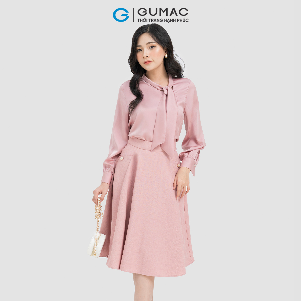 Áo kiểu phối nơ GUMAC AD04061